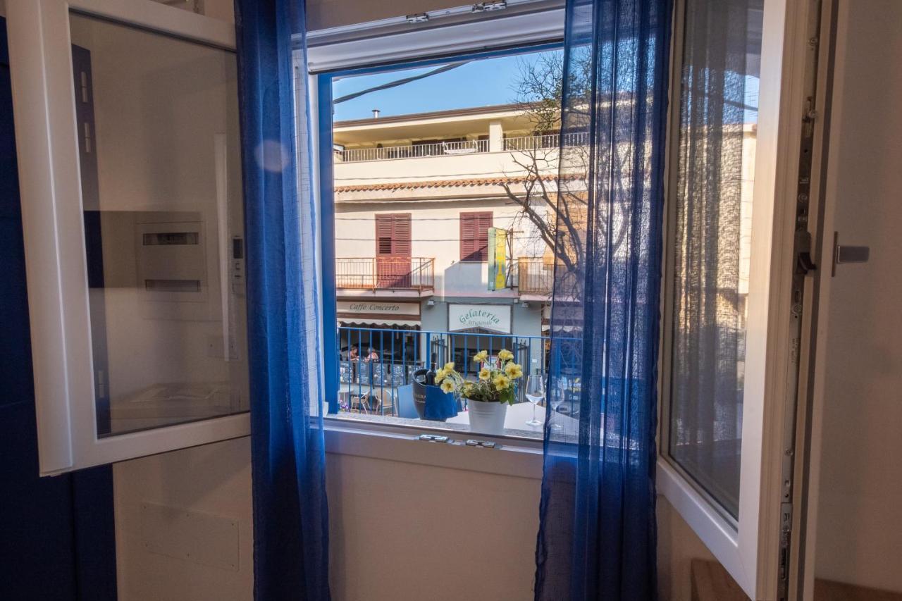 Bed & Blu Ξενοδοχείο La Caletta Εξωτερικό φωτογραφία