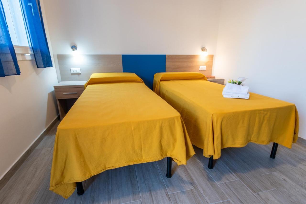 Bed & Blu Ξενοδοχείο La Caletta Εξωτερικό φωτογραφία