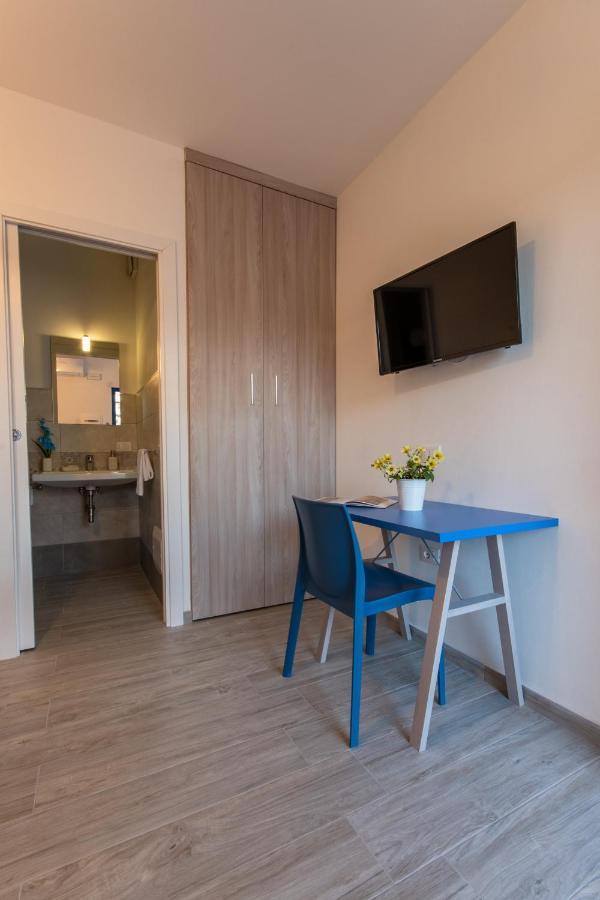 Bed & Blu Ξενοδοχείο La Caletta Εξωτερικό φωτογραφία