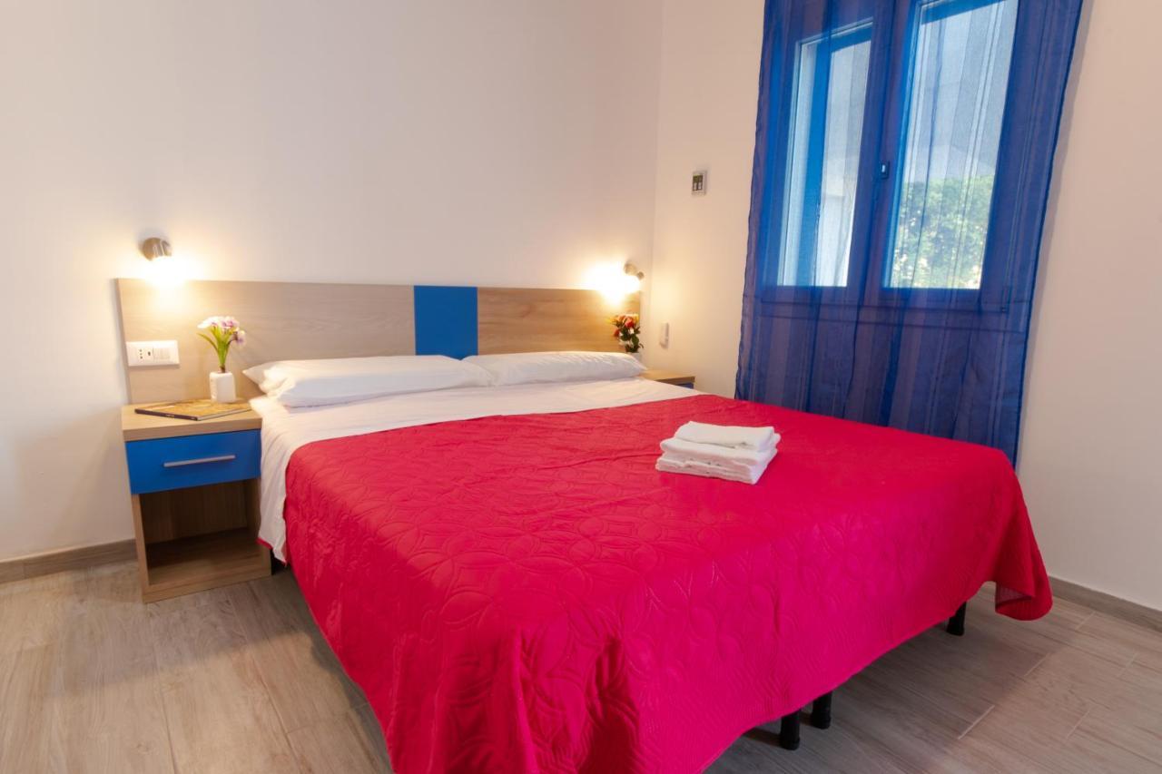 Bed & Blu Ξενοδοχείο La Caletta Εξωτερικό φωτογραφία