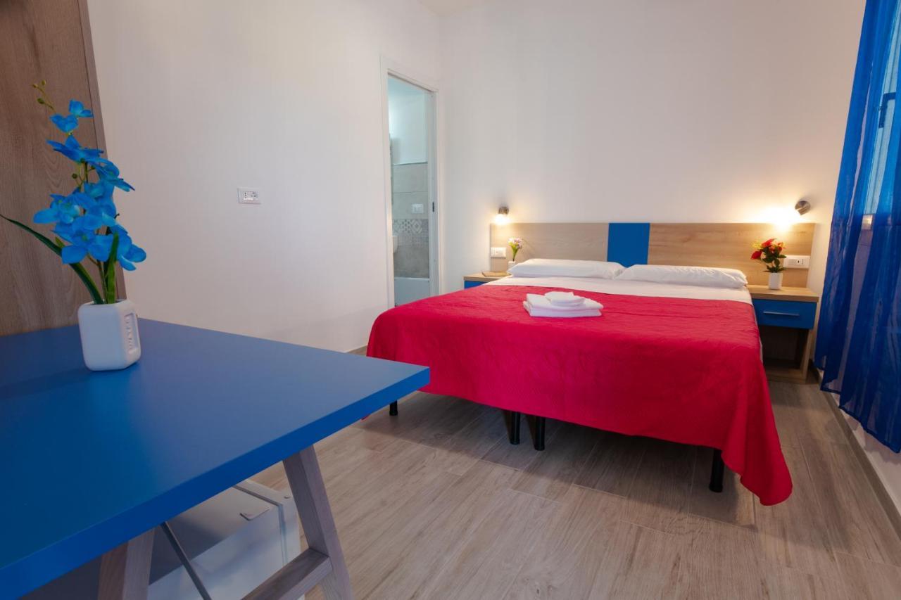 Bed & Blu Ξενοδοχείο La Caletta Εξωτερικό φωτογραφία
