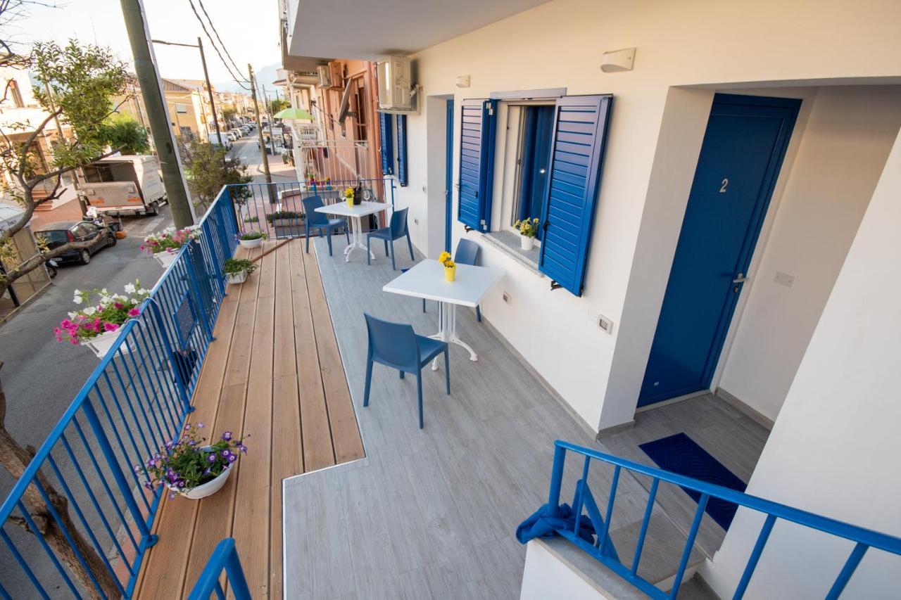 Bed & Blu Ξενοδοχείο La Caletta Εξωτερικό φωτογραφία