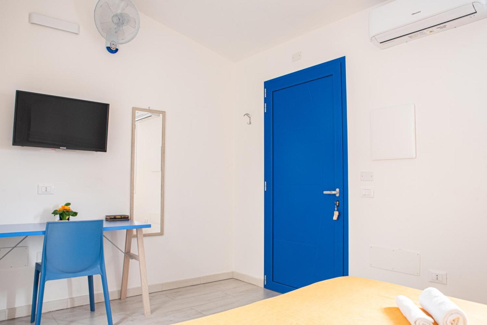 Bed & Blu Ξενοδοχείο La Caletta Εξωτερικό φωτογραφία