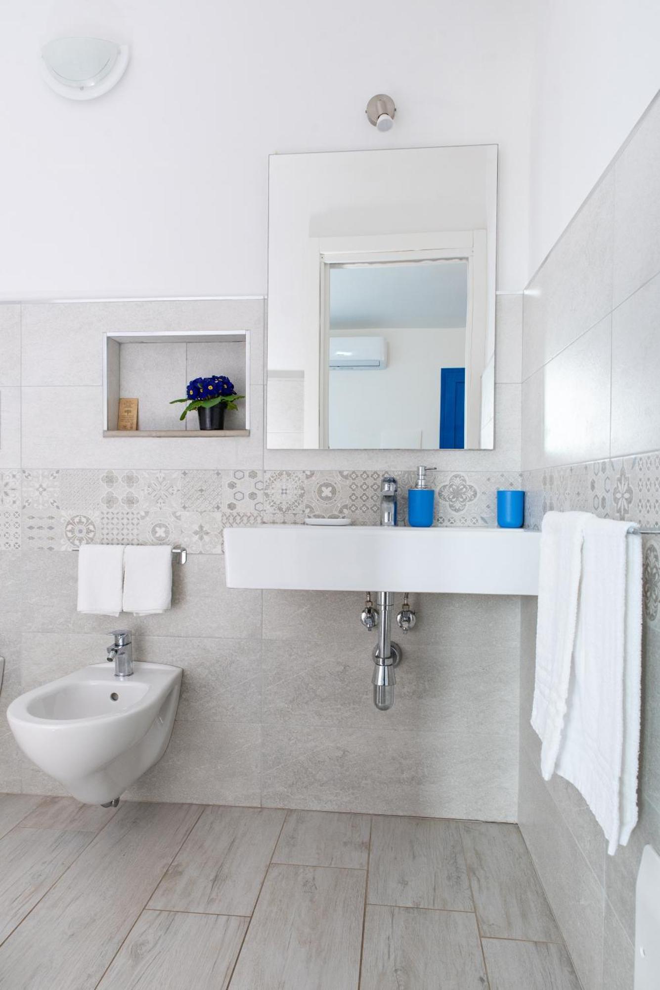 Bed & Blu Ξενοδοχείο La Caletta Εξωτερικό φωτογραφία