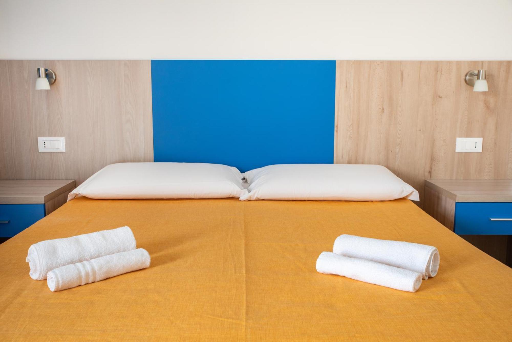 Bed & Blu Ξενοδοχείο La Caletta Εξωτερικό φωτογραφία