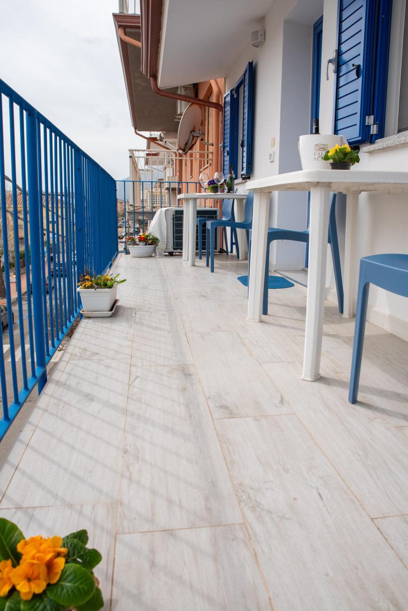 Bed & Blu Ξενοδοχείο La Caletta Εξωτερικό φωτογραφία